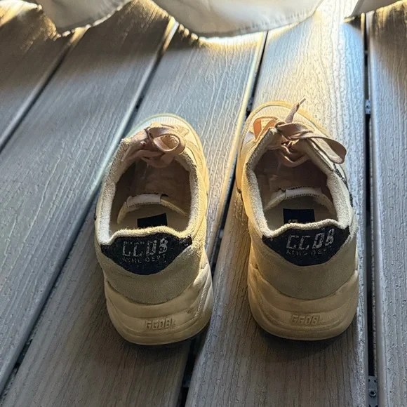 Golden Goose Running Beige and Black Star Sneakers Size 41 Like New!